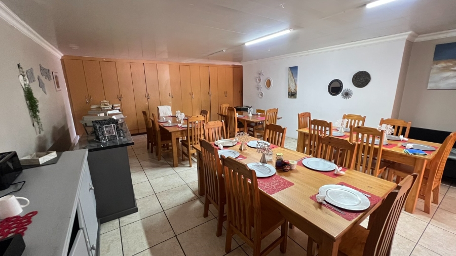 8 Bedroom Property for Sale in Pellissier Free State